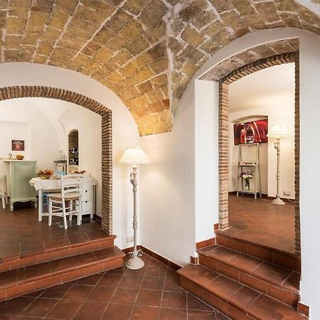 B&B I Tre Camini タルクイーニア エクステリア 写真