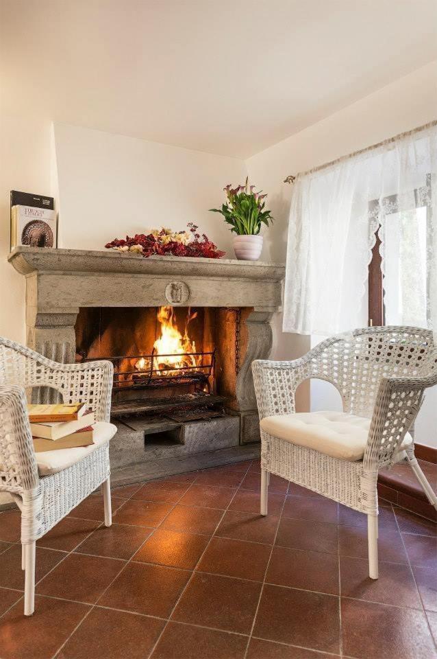 B&B I Tre Camini タルクイーニア エクステリア 写真