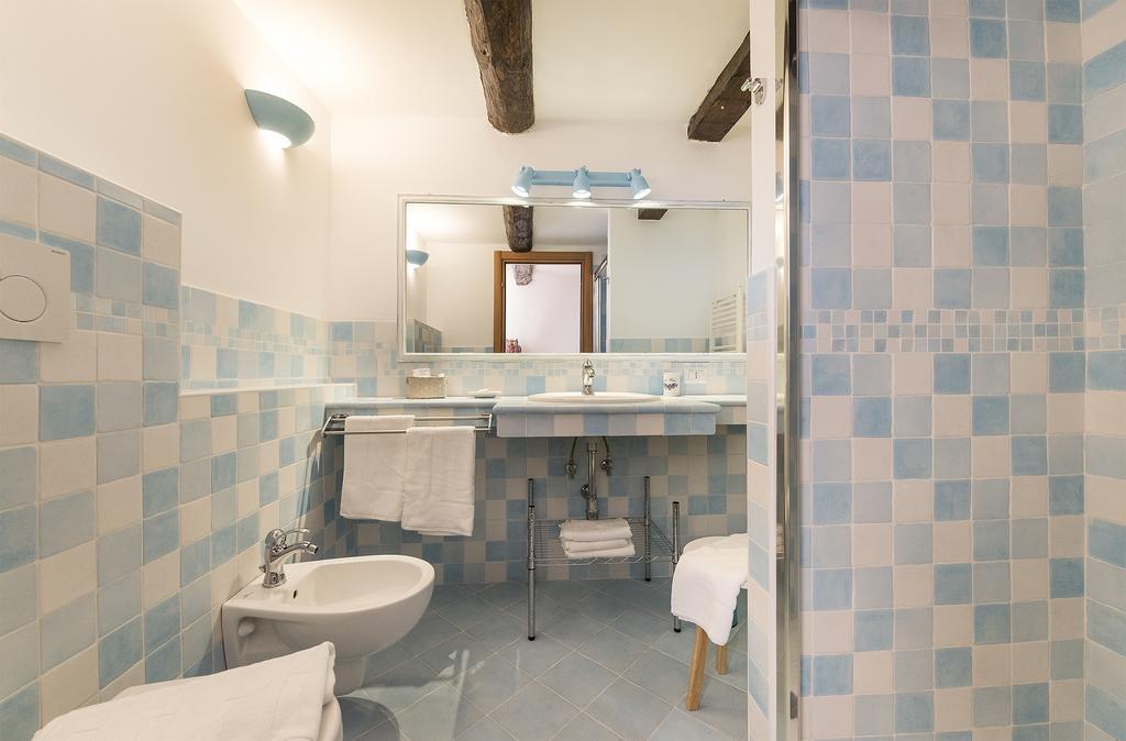 B&B I Tre Camini タルクイーニア 部屋 写真