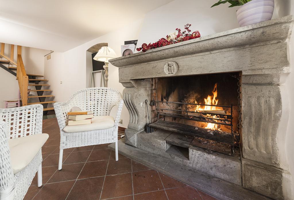 B&B I Tre Camini タルクイーニア エクステリア 写真